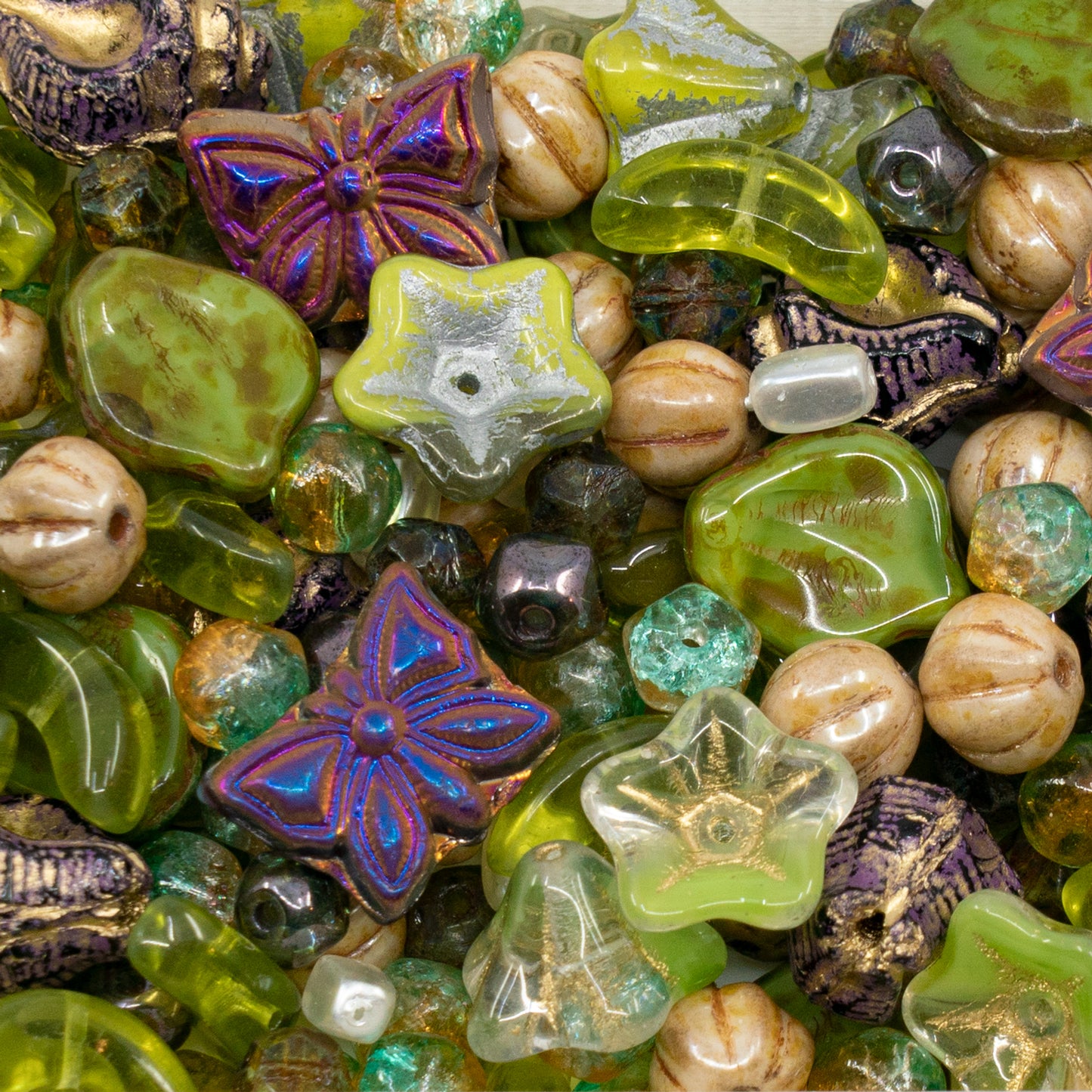 捷克玻璃珠的限量混合桌面切割、哑光和光面、刻面火焰抛光剂、手工制作套件、灰色珊瑚熔岩