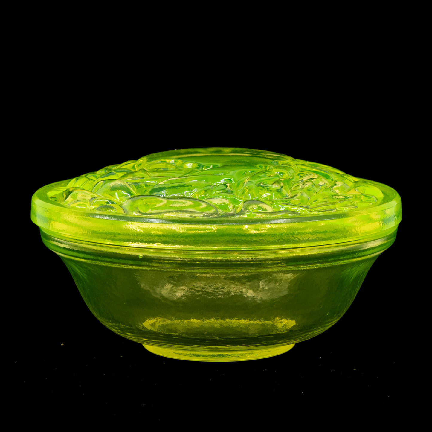 Uranium Glass Tableware (Glow under UV) - Jewelry Box / Bowl with Lid - Rose, Czech Republic