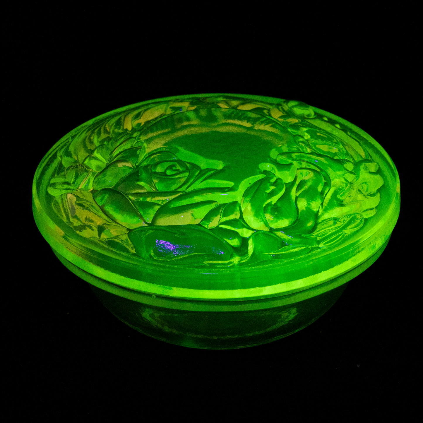Uranium Glass Tableware (Glow under UV) - Jewelry Box / Bowl with Lid - Rose, Czech Republic
