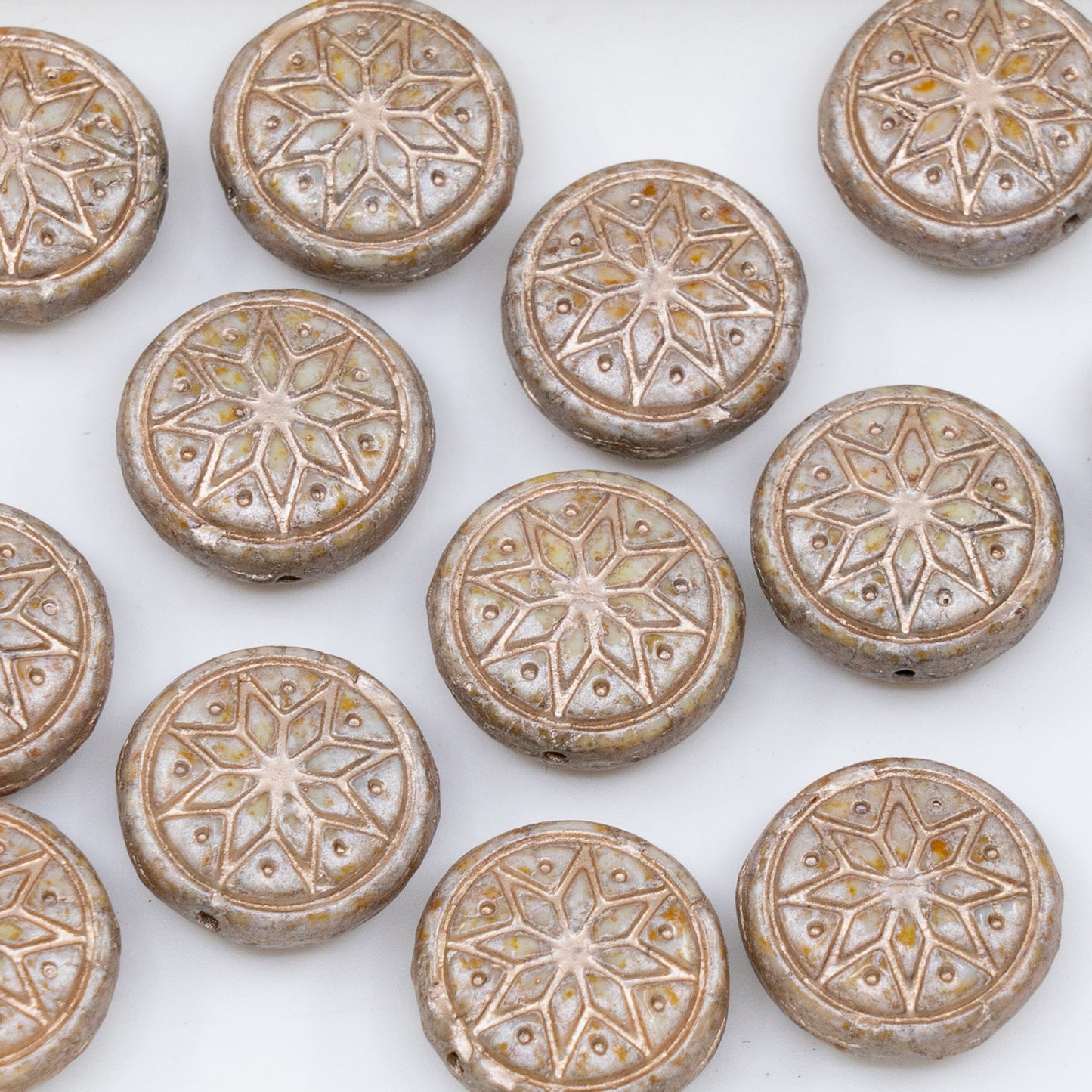 OUTLET 10 grams Ornamental Coin Beads, 13 x 13 mm, White Cream Luster Spotted Copper Lined (02010-65321-54324), Glass, Czech Republic