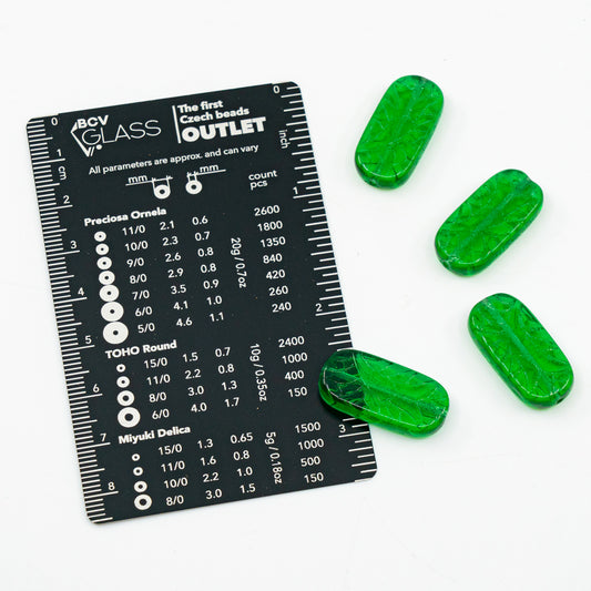 OUTLET 10 grams Rectangle With Ornament Pressed Glass Beads, 20 x 10 mm, Emerald Green (50120), Glass, Czech Republic