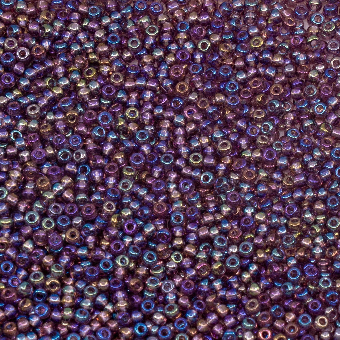 OUTLET 10 grams Preciosa Ornela Seed Beads, Round Hole, Loose, 10/0, lt. amethyst, rainbow (21010), Glass, Czech Republic