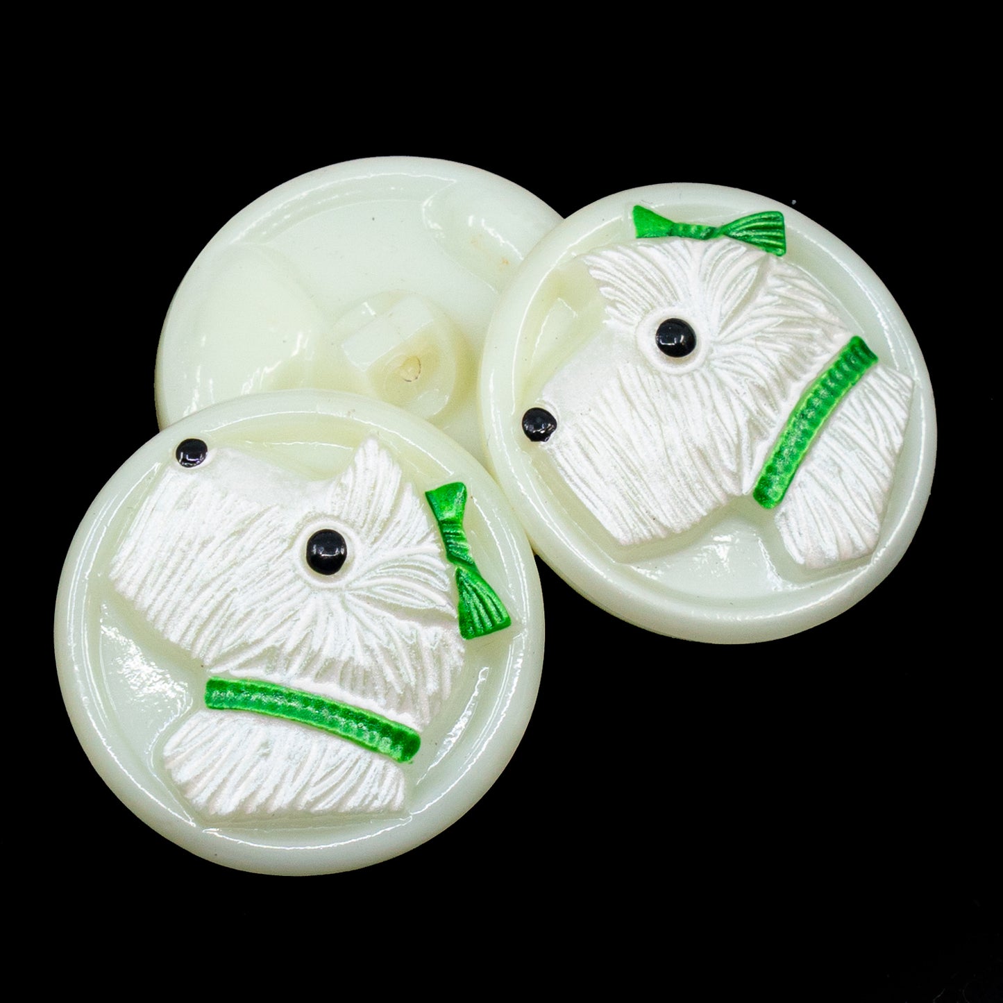 OUTLET 1 pcs Czech Glass Handmade Button, Size 10 (22.5 mm), 18 White Glass Green Design (), Glass, Czech Republic
