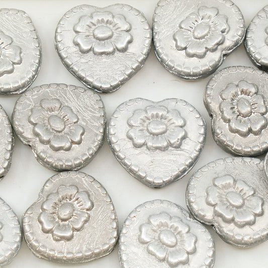 OUTLET 10 grams Heart Beads With Rose, 17 x 17 mm, White 27003 (02010-27003), Glass, Czech Republic