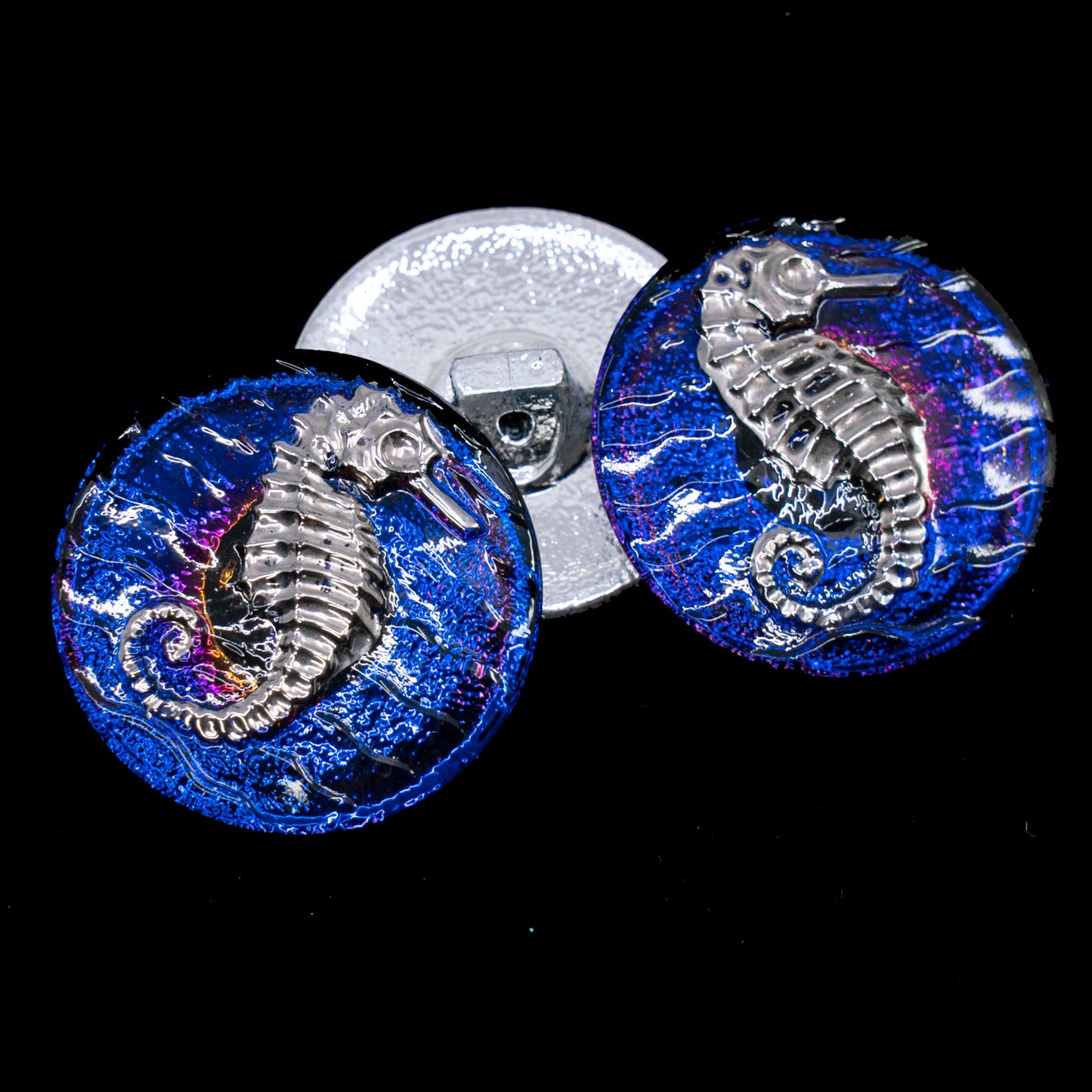 OUTLET 1 pcs Czech Glass Handmade Button, Size 8 (18 mm), Animal Design - Seahorse (), Glass, Czech Republic