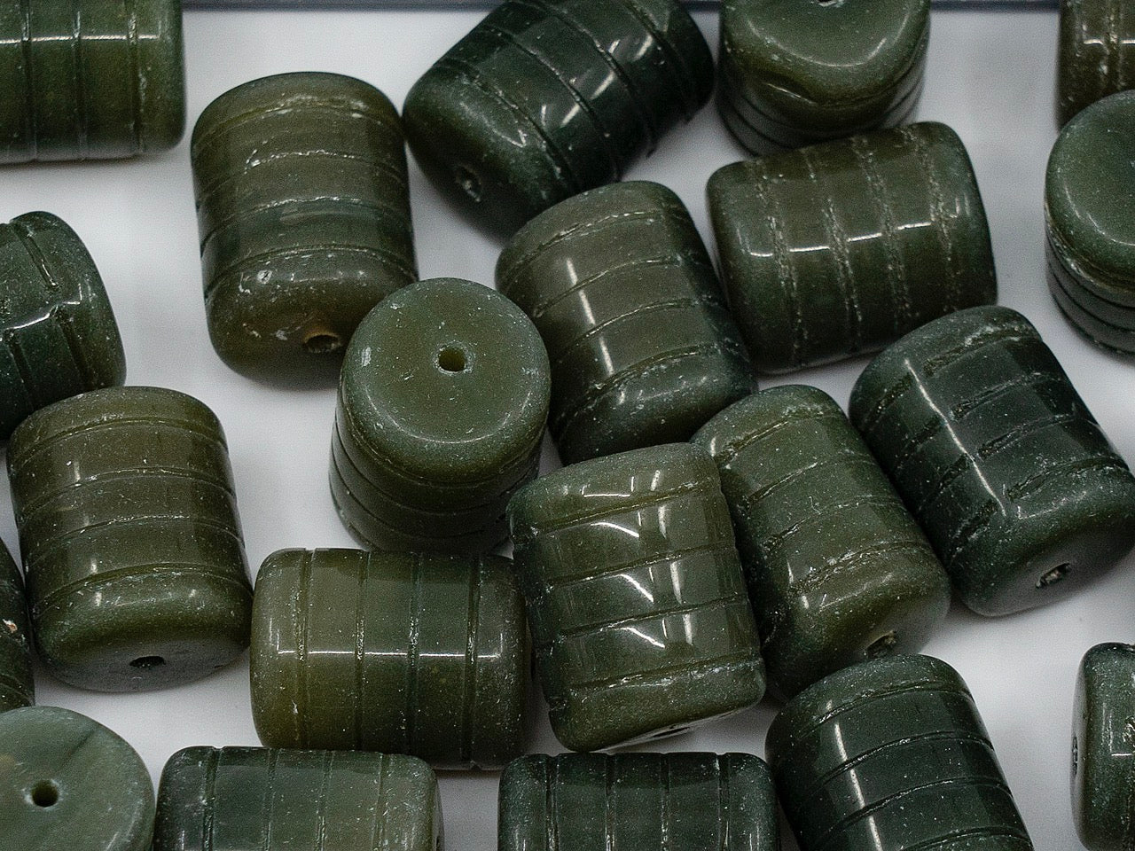 OUTLET 压珠，毫米，玻璃，捷克共和国