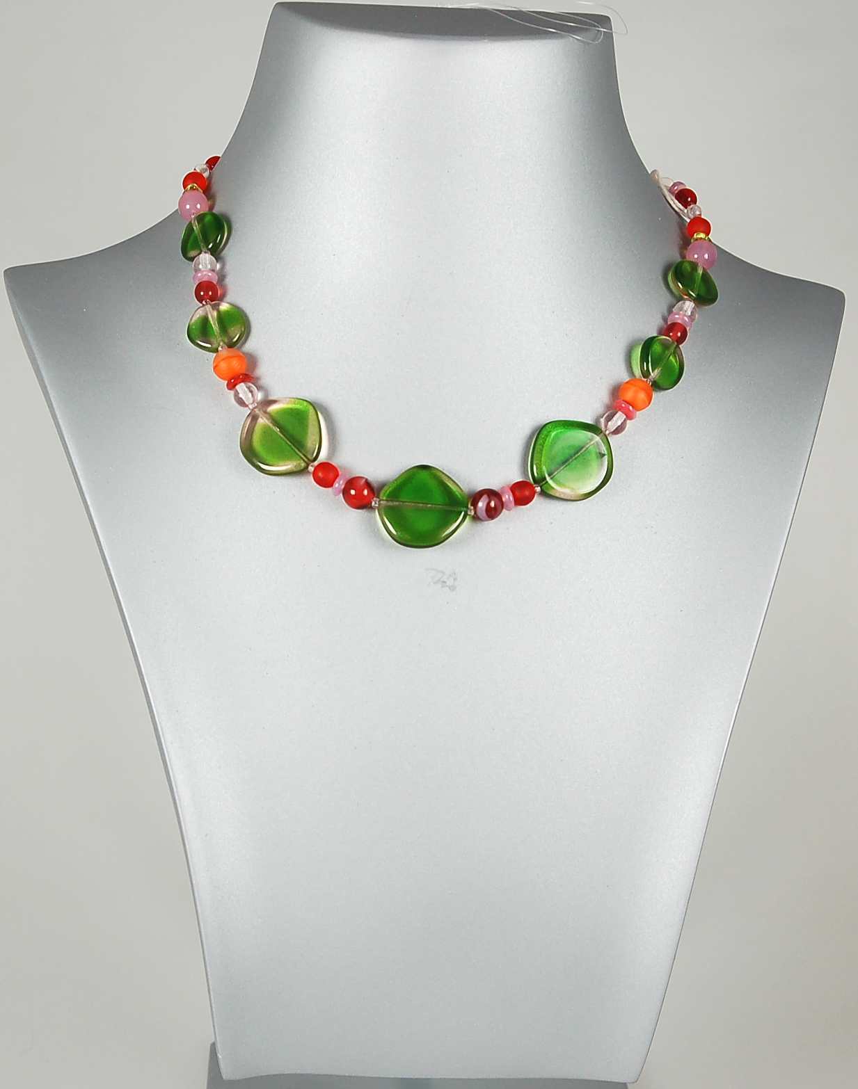 チェコガラスビーズのジュエリー3個セット（アウトレット ヴィンテージ）