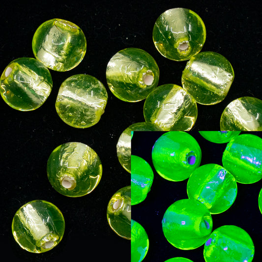 OUTLET 1 pcs Lampwork Round Beads, 10 x 10 mm, Silver Foli Based Transparent Yellow (stribrak-80130) - VERY INTENSE GLOW under UV, Glass, Czech Republic