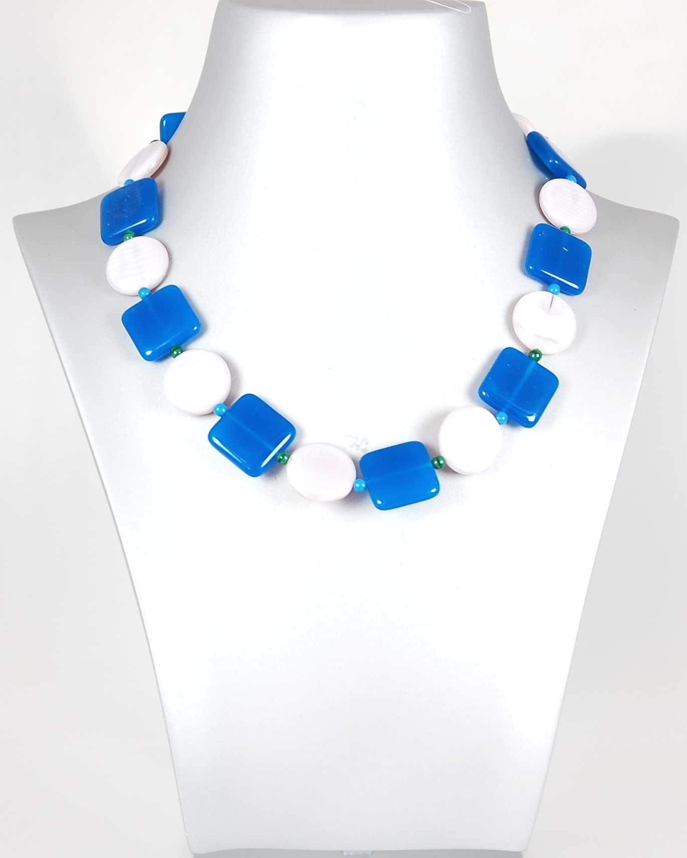 3 pcs Jewelry piece with Czech Glass Beads (OUTLET Vintage)