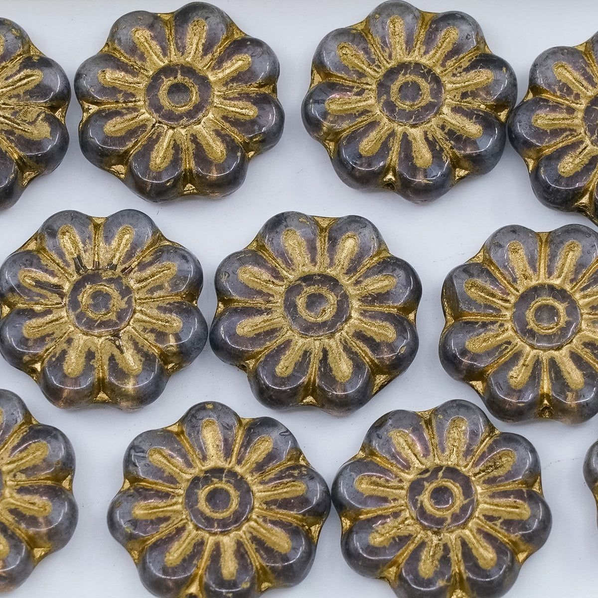 OUTLET 250g/50g Daisy Flower Bead, 18 x 18 mm, Crystal Purple Gold Lined (00030-15726-54302), Glass, Czech Republic