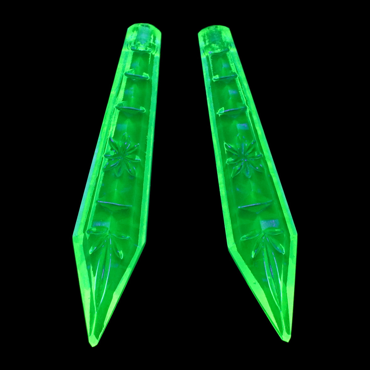 1 pc Uranium Chandelier Trimming Star Cut Icicle Drop (approx. 64x13mm), Yellow, Hand Cut and Polished Glass, Czech Republic, OUTLET