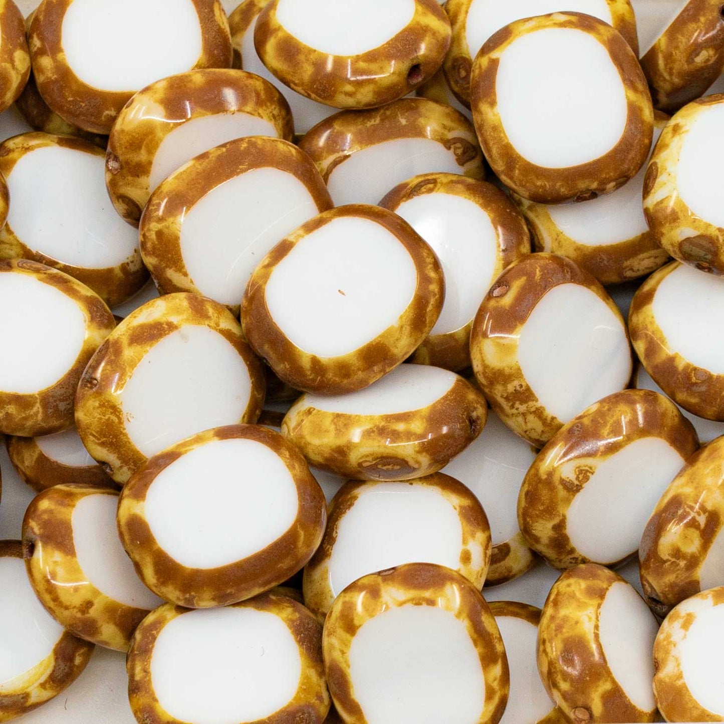 OUTLET 10 克圆形糖果珠，14 x 12 毫米，粉笔白石灰华 (03000-86800)，玻璃，捷克共和国