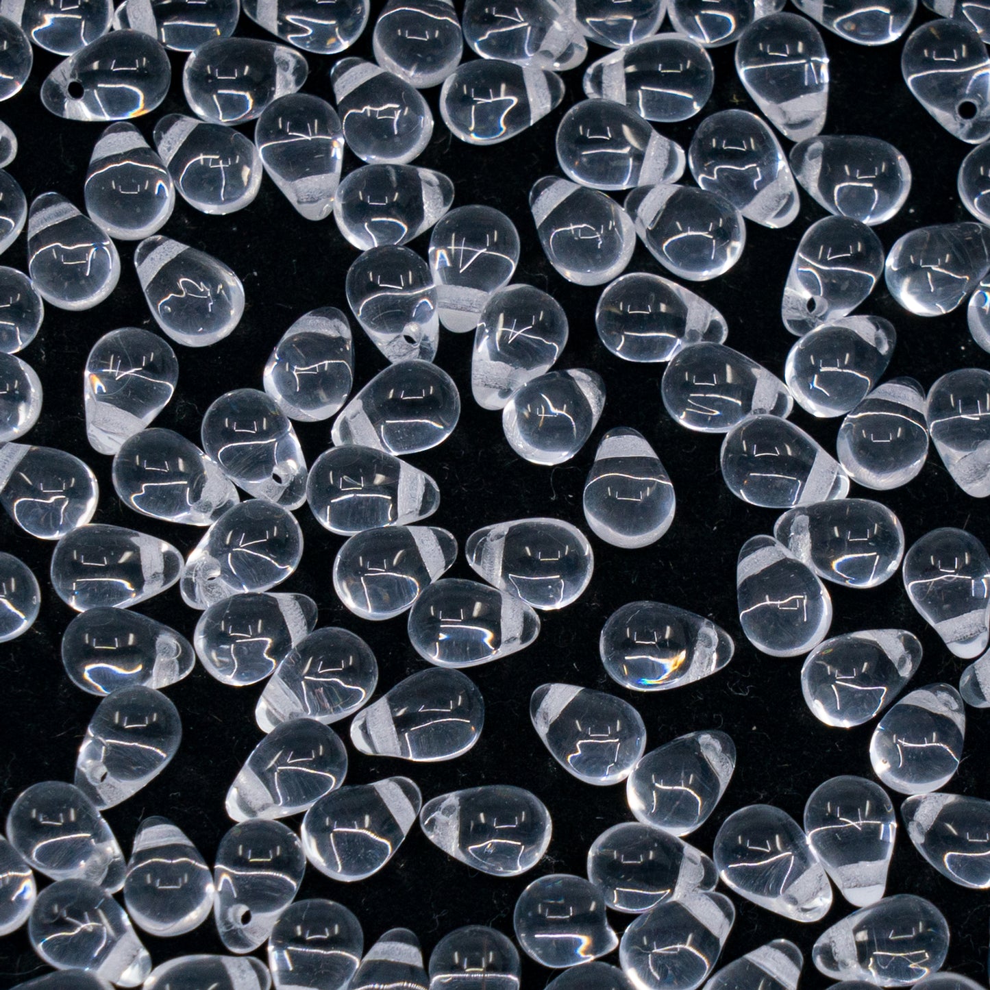 OUTLET 10 grams Drop Beads, 4 x 6 mm, Crystal (00030), Glass, Czech Republic