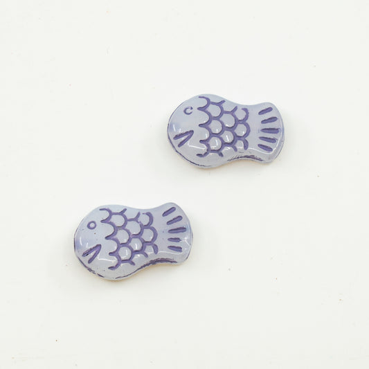 OUTLET 10 grams Fish Pressed Beads, 19 x 12 mm, White 40725 (02010-40725), Glass, Czech Republic