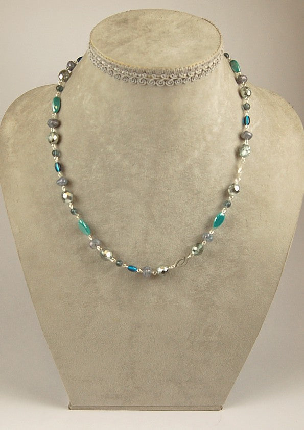 3 pcs Jewelry piece with Czech Glass Beads (OUTLET Vintage)