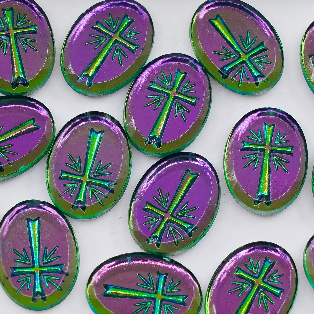 OUTLET 1 pcs Glass Crystal Stone VINTAGE, 18 x 13 mm, Flat Back Purple Cross (flat-back-purple-cross), Glass, Czech Republic