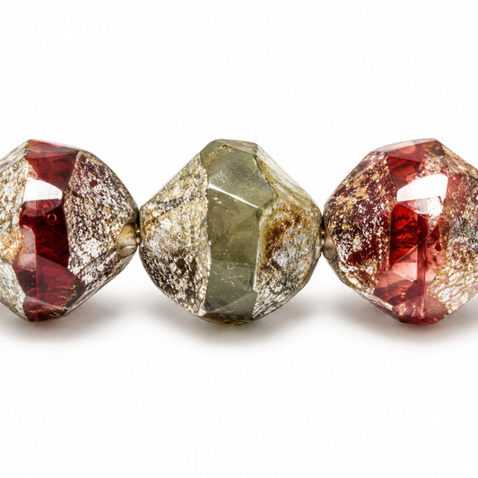 Special Cut Faceted Fire Polished Beads. Smashed, X3058 Antique Silver Patina (x3058-81002), Glass, Czech Republic