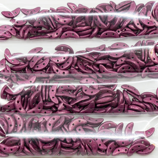 OUTLET 10 grams Crescent 2-Hole Moon Shape Beads, 3 x 10 mm, Magenta (magenta), Glass, Czech Republic