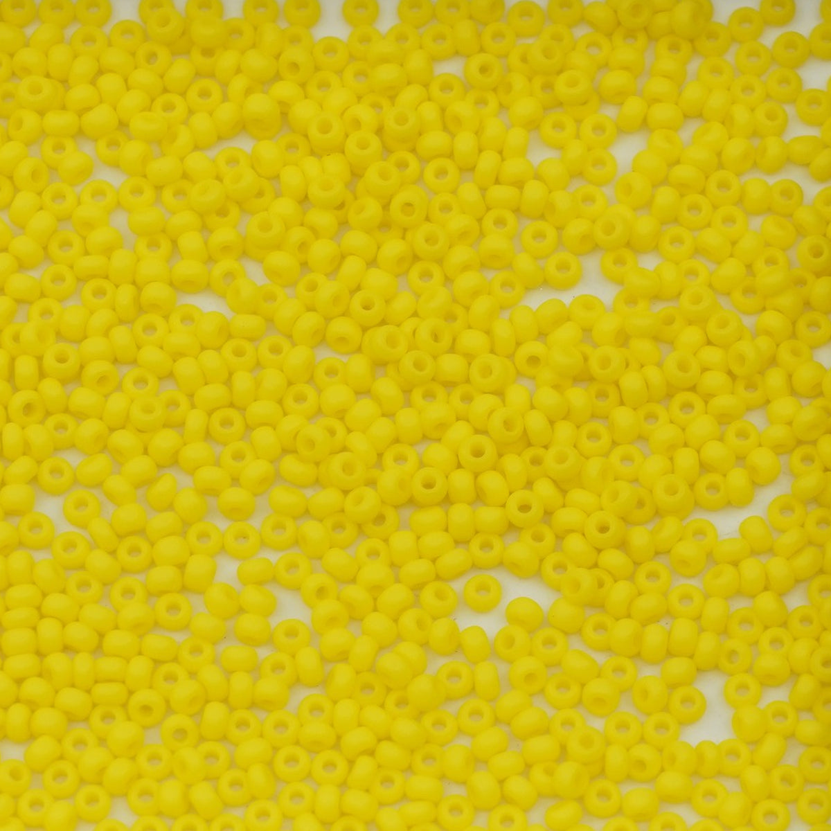 OUTLET 10g Rocailles PRECIOSA seed beads, 10/0, Opaque Yellow (83110), Glass, Czech Republic