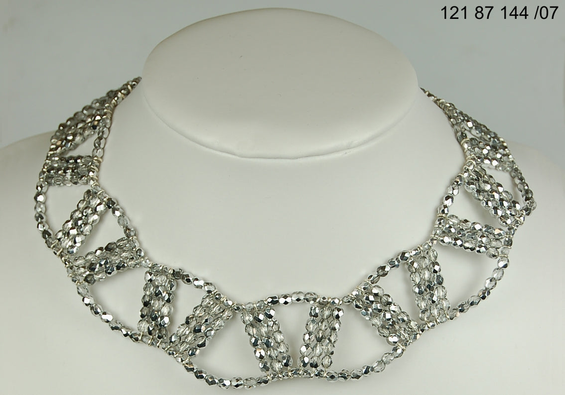 3 pcs Jewelry piece with Czech Glass Beads (OUTLET Vintage)