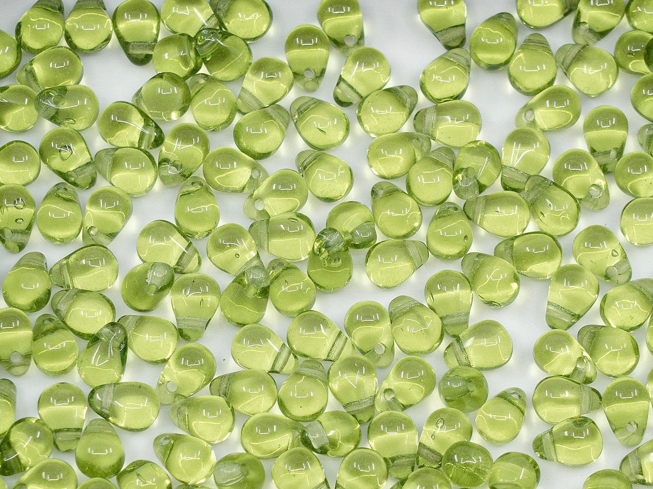 OUTLET Teardrop Beads, 4x6 mm, Glass, Czech Republic