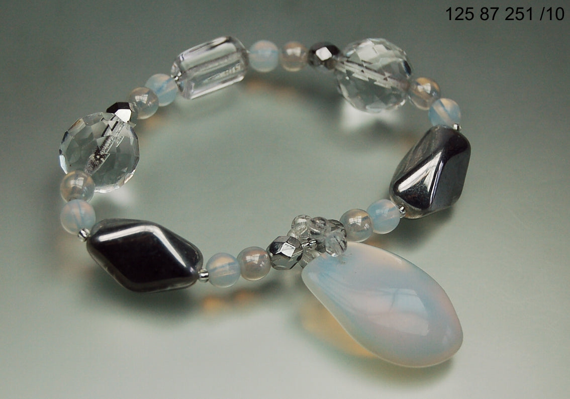 3 pcs Jewelry piece with Czech Glass Beads (OUTLET Vintage)