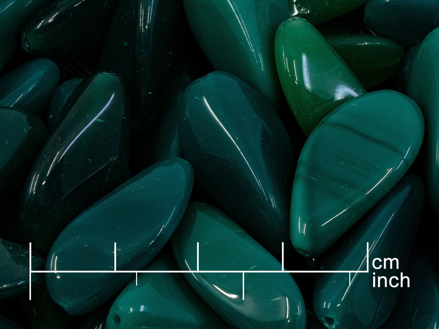 OUTLET 250g Pressed Beads, Glass, Czech Republic (OUTL-83-v2_250g)