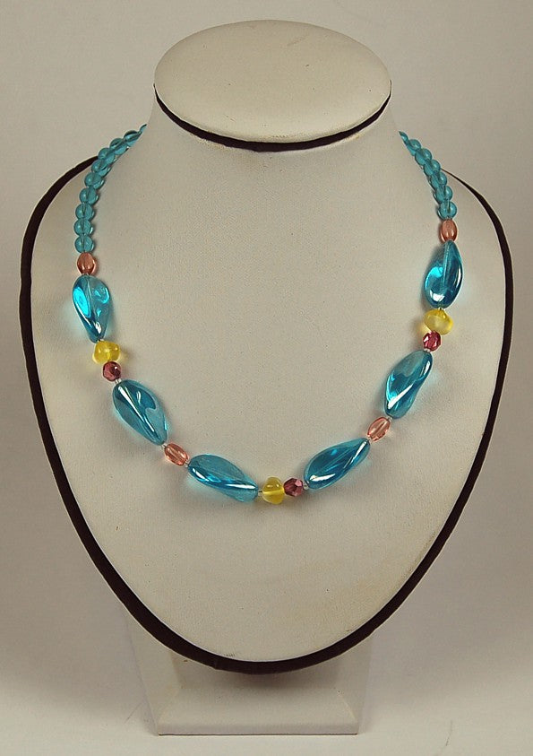 3 pcs Jewelry piece with Czech Glass Beads (OUTLET Vintage)