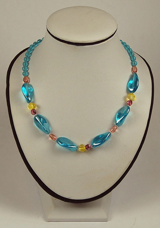 3 pcs Jewelry piece with Czech Glass Beads (OUTLET Vintage)