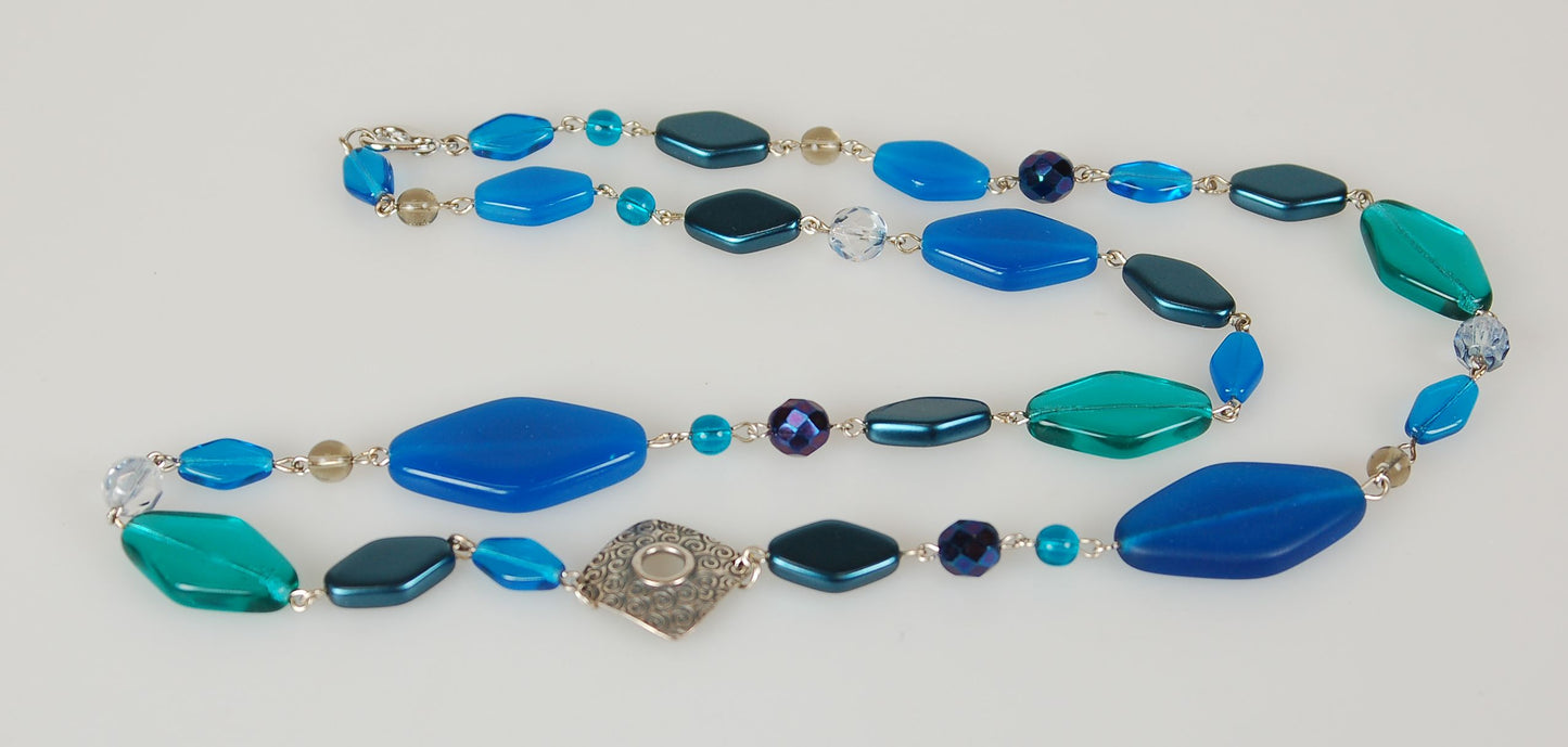 3 pcs Jewelry piece with Czech Glass Beads (OUTLET Vintage)