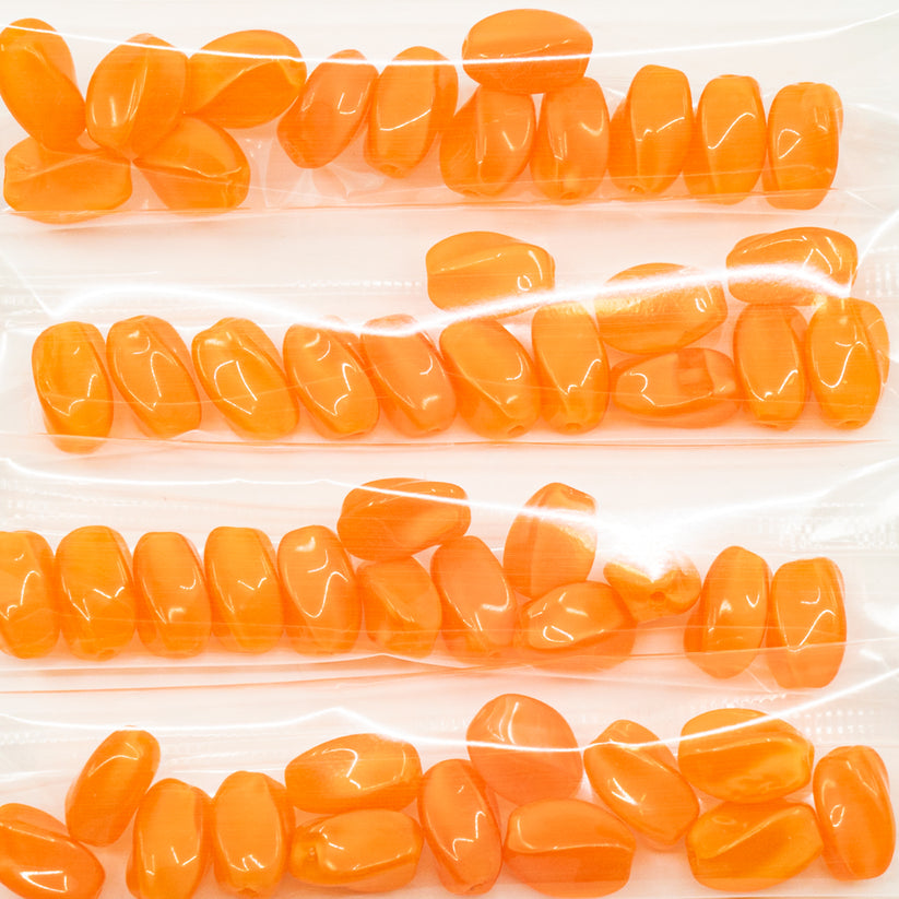 OUTLET 10 grams Twisted Oval Pressed Glass Beads, 9 x 7 mm, Orange Silk (97012), Glass, Czech Republic