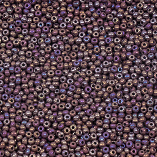OUTLET 10 grams Preciosa Ornela Seed Beads, Round Hole, Loose, 10/0, opaque dark violet, rainbow (24040), Glass, Czech Republic