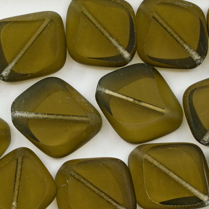 OUTLET 10 克 台面切割宝石珠，24 x 20 毫米，透明绿色哑光 (50316-84110)，玻璃，捷克共和国