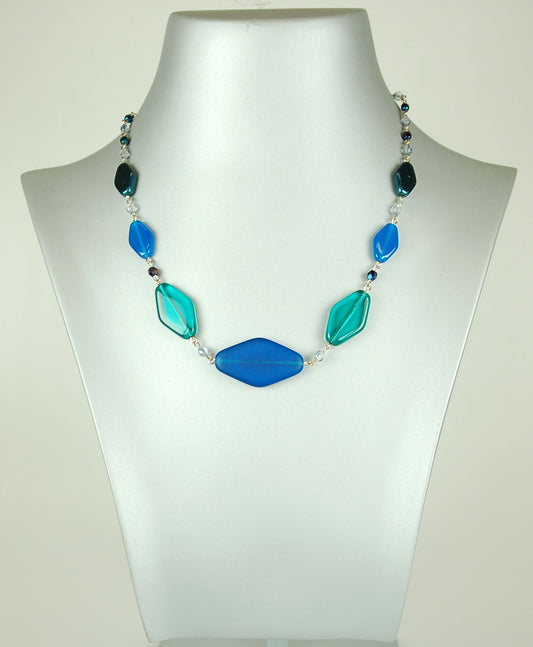 3 pcs Jewelry piece with Czech Glass Beads (OUTLET Vintage)