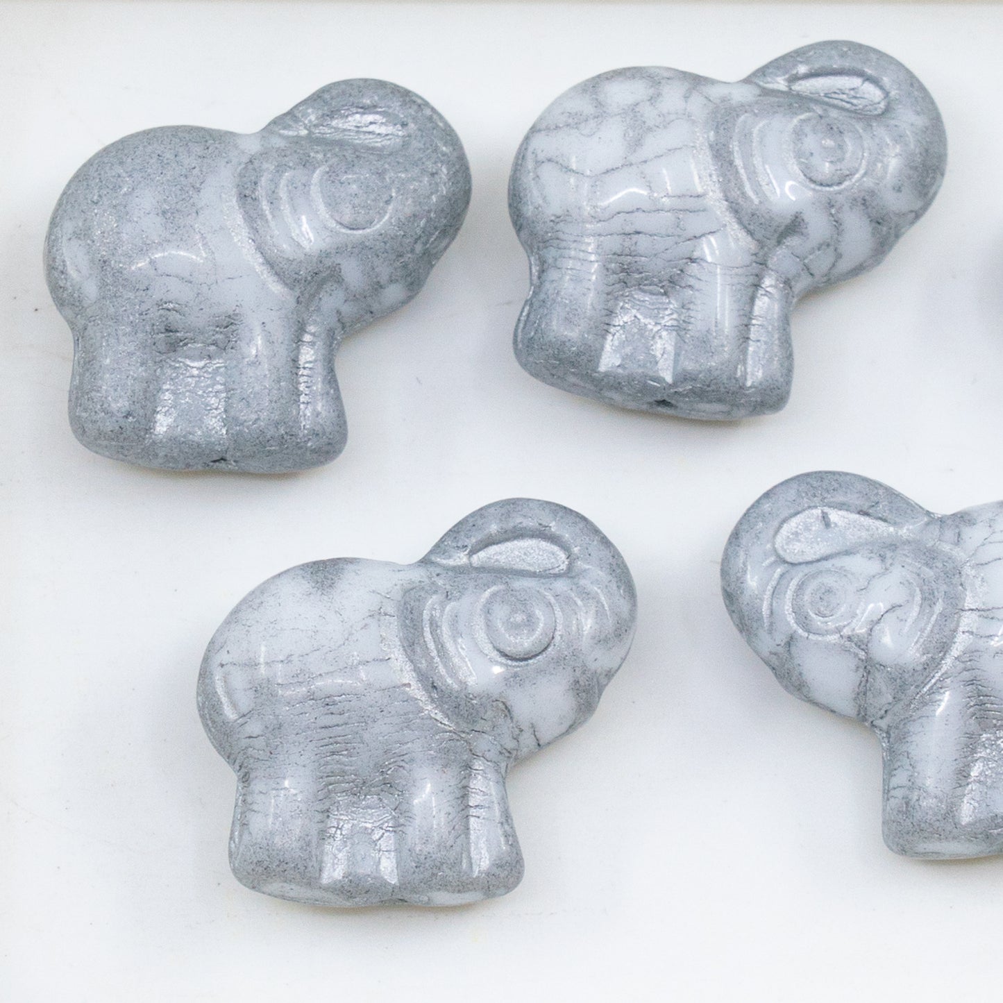 OUTLET 250g /50g Elephant Beads, 20 x 21 mm, Chalk White Silver Lined (03000-54301), Glass, Czech Republic