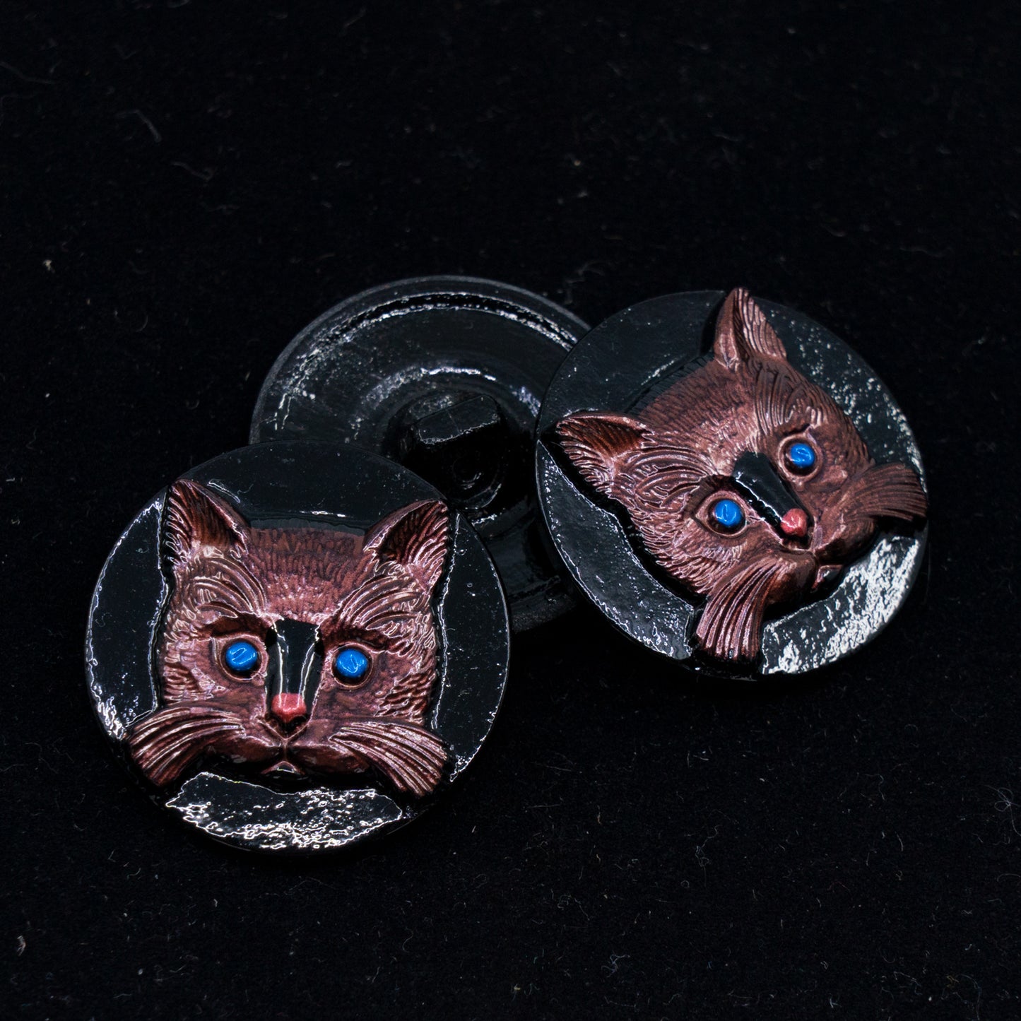 OUTLET 1 pcs Czech Glass Handmade Button, s12 / 27 mm, Black Cat Brown (), Glass, Czech Republic