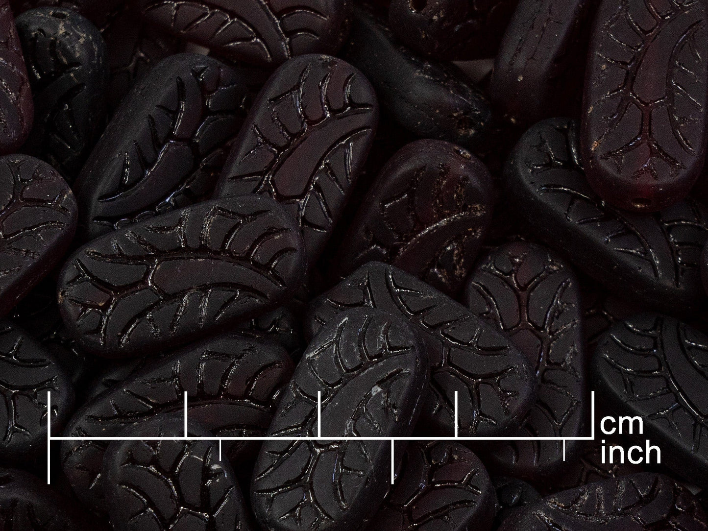 OUTLET 10 grams Rectangle With Ornament Pressed Glass Beads, 18 x 9 mm, Transparent Red Matte (90100-84110), Glass, Czech Republic