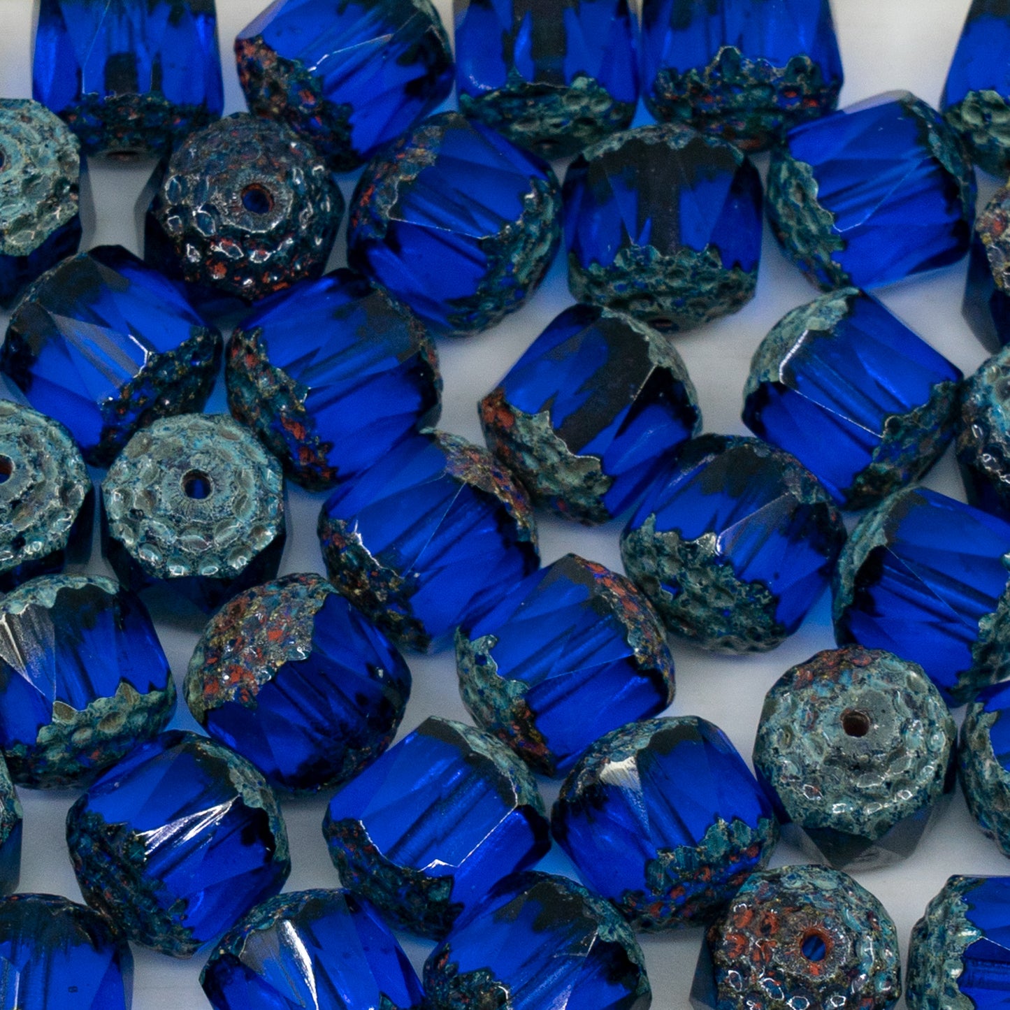 アウトレット 10グラム カテドラルファセットファセットファイアポリッシュビーズ、10 x 10 mm、コバルトステインストロング（30050-86805）、ガラス、チェコ共和国