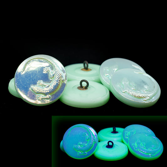 OUTLET 1pc Czech Uranium Glass Handmade Button, Size 10 (22.5 mm), Animal Design - Opal Green AB Lizzard