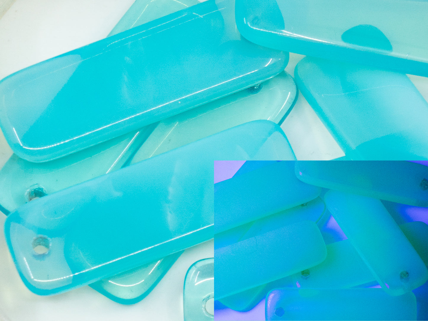 OUTLET 10g Rectangle Pendant Beads, 30 x 10 mm, Uran Turquoise, Glass, Czechia