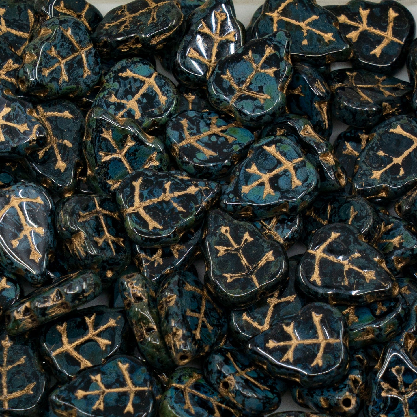 OUTLET 250g/50g Pressed Beads Leaves, 12 x 10 mm, Black Travertin Gold Lined (23980-86800-54302), Glass, Czech Republic