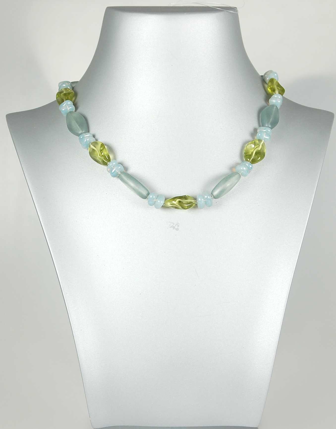 3 pcs Jewelry piece with Czech Glass Beads (OUTLET Vintage)