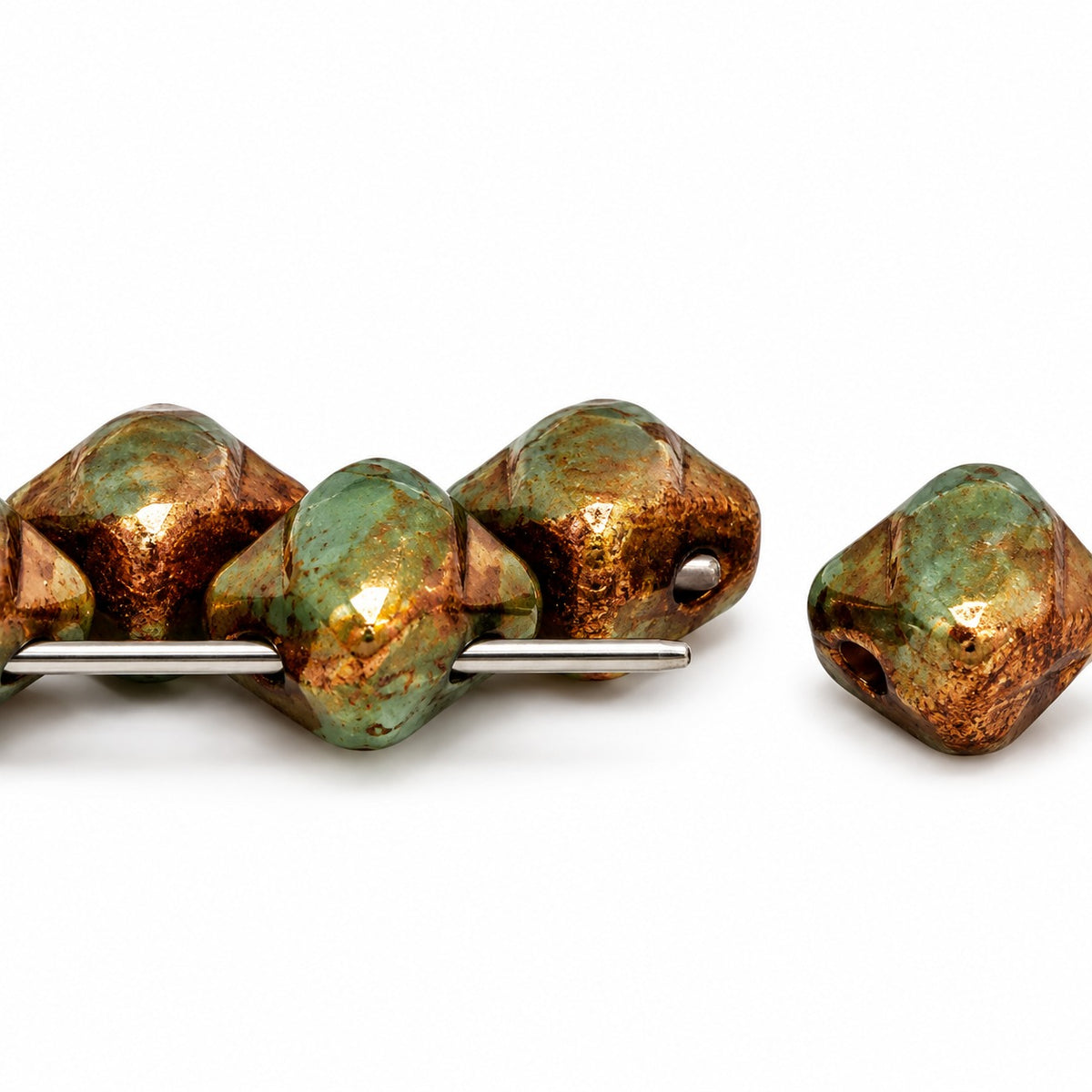 Silky 2-Hole Square Beads, S0540 Luster Ruby (s0540-14497), Glass, Czech Republic