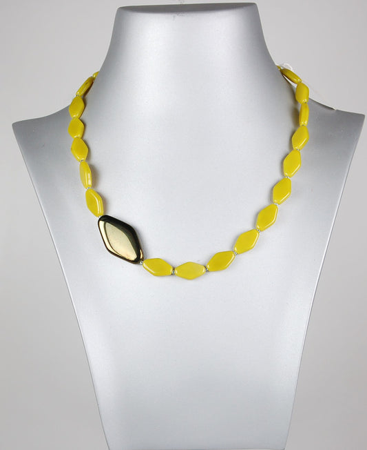 3 pcs Jewelry piece with Czech Glass Beads (OUTLET Vintage)