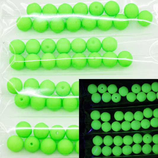 OUTLET 10 克圆形 Druck 珠子，8 x 8 毫米，粉笔白色 79750 (03000-79750)，玻璃，捷克共和国