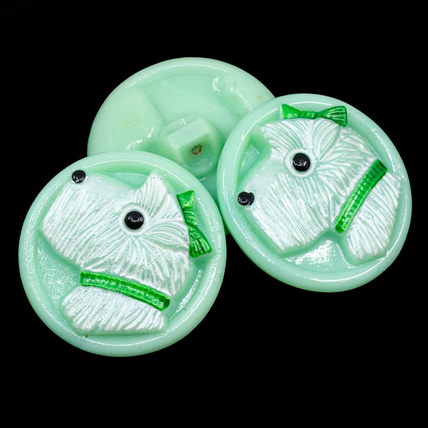 OUTLET 1 pcs Czech Glass Handmade Button, Size 10 (22.5 mm), 17 Green Glass Green Design (), Glass, Czech Republic