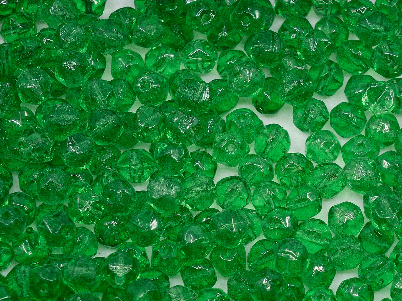 OUTLET 英文 切割珠, 毫米, 玻璃, 捷克共和国