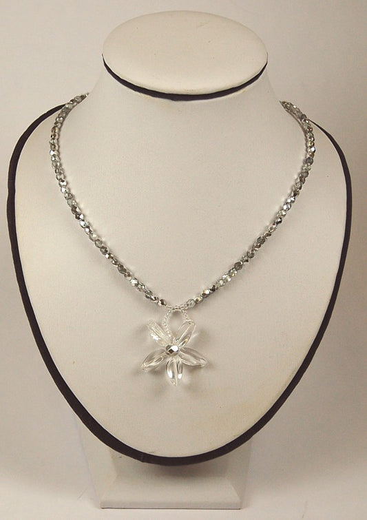 3 pcs Jewelry piece with Czech Glass Beads (OUTLET Vintage)