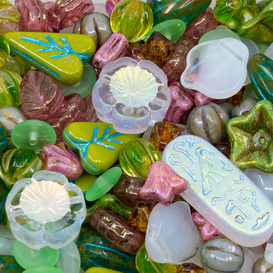 LIMITED Mix of Czech Glass Beads, Hand Made Set Kit, Crystal AB Table Cut Hawaii Green Leaves Glass Beads mix 002