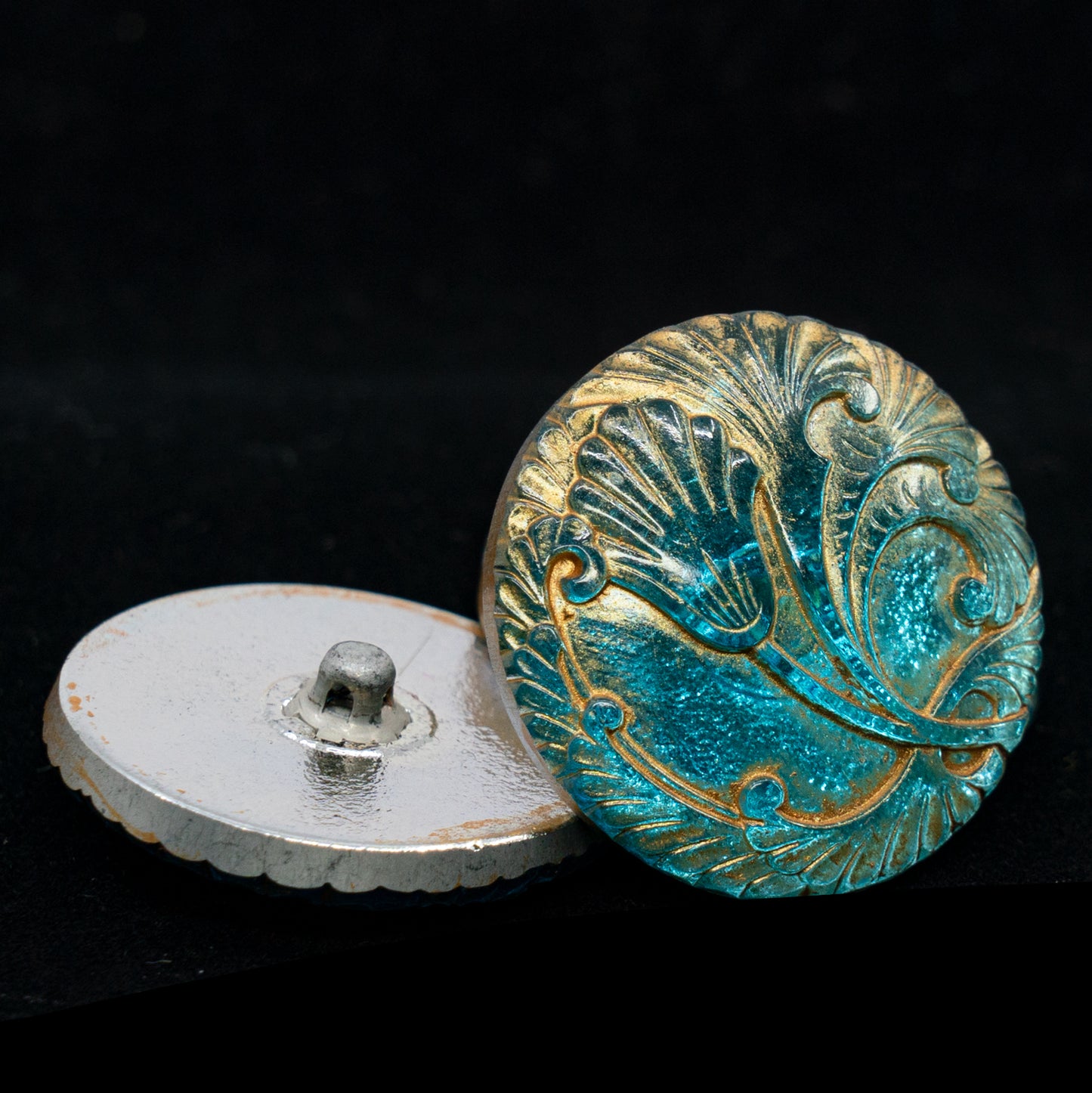 OUTLET 1pc Czech Glass Handmade Button, Size 12 (27 mm), Floral Design - Blue Gold  Tulip Flower